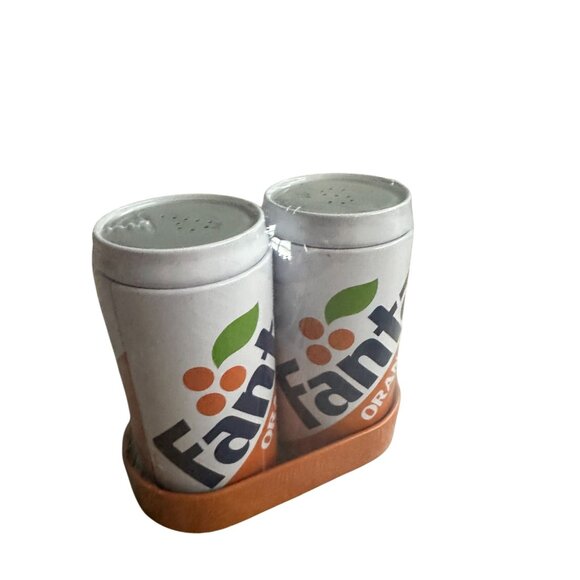FANTA Orange Soda Can Salt & Pepper Shakers NEW NWT - Picture 3 of 5